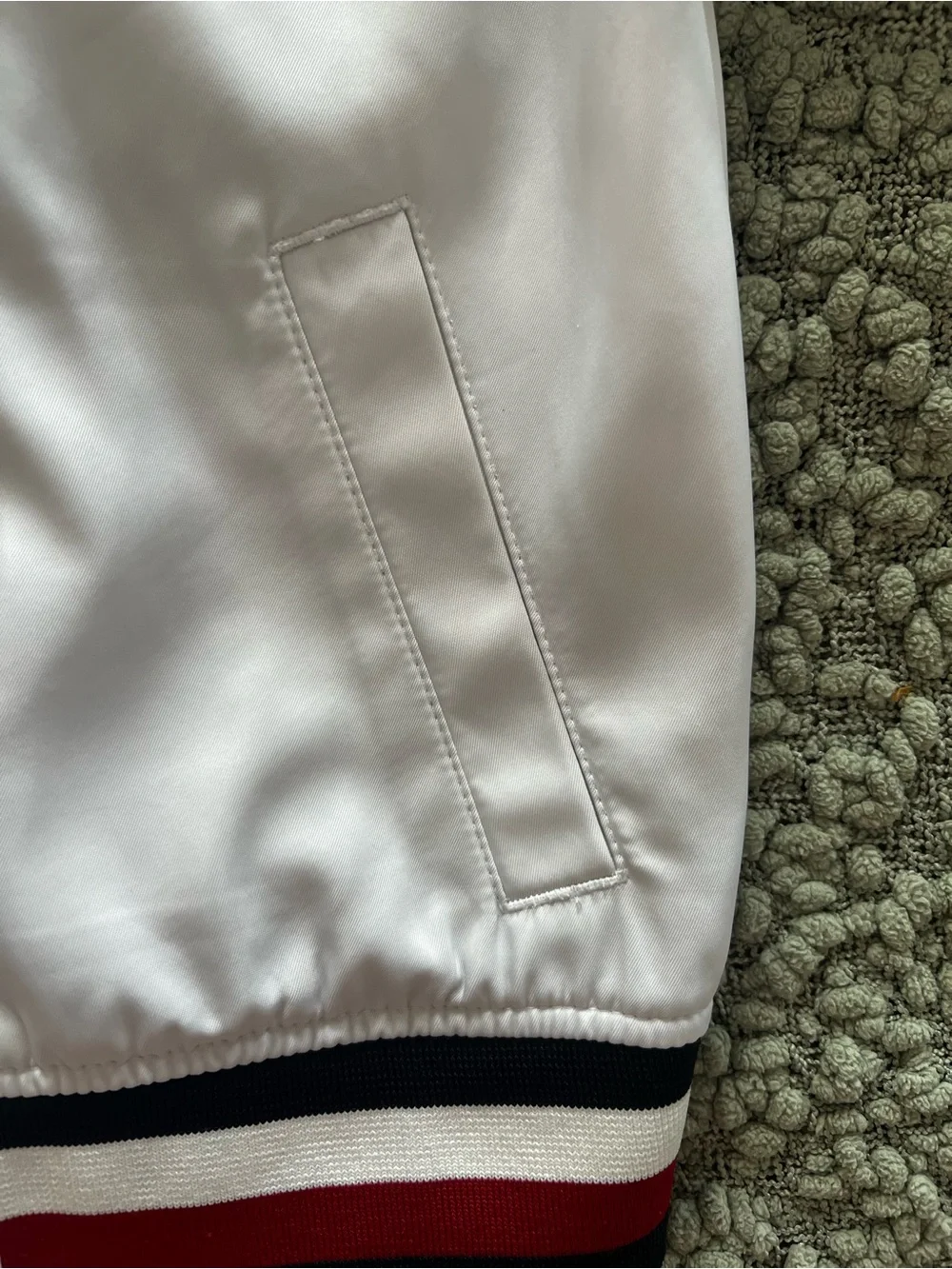 Tommy Hilfiger Kids Bomber Jacket Size S 8/10 White Varsity Detachable Hood